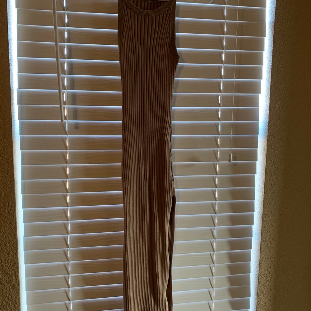 Tan sleeveless dress